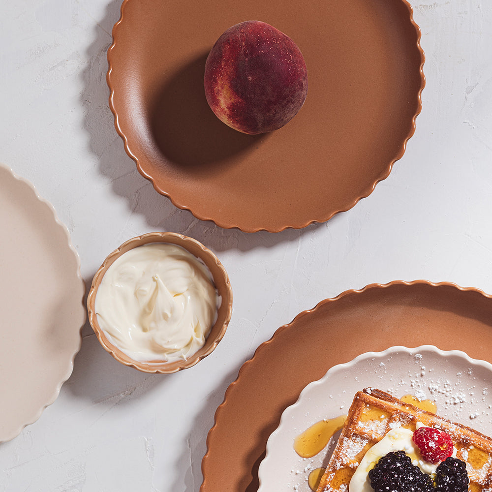 Wave Ceramic plate set of 2 blush